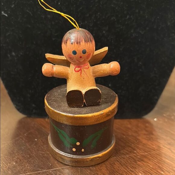 Vintage Jasco Taiwan Wooden Angel Ornament - Picture 1 of 5